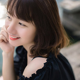 大人かわいいボブ(横から)